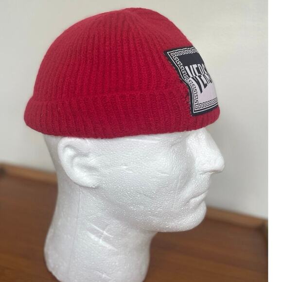 VERSACE KNITTED BEANIE HAT WOOL RED LOGO PATCHED MADE IN ITALY AUTHENTIC‎ ICONIC main image 5
